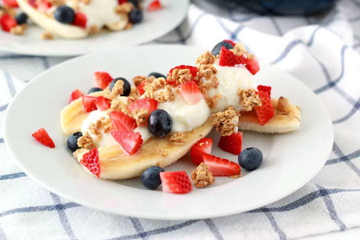 Healthy Breakfast Banana Split